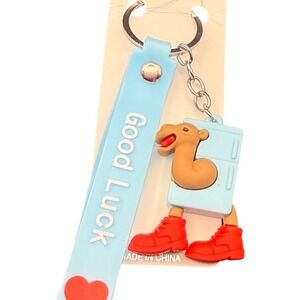 Cute Viral Camel Keychain – Quirky Bag Charm